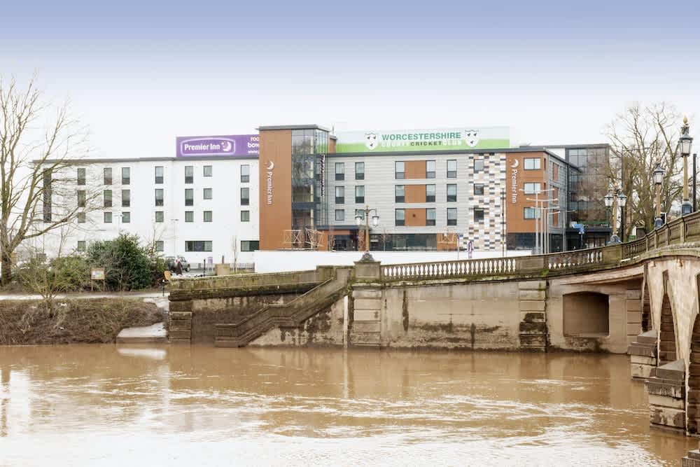 Premier Inn Worcester City Centre 1