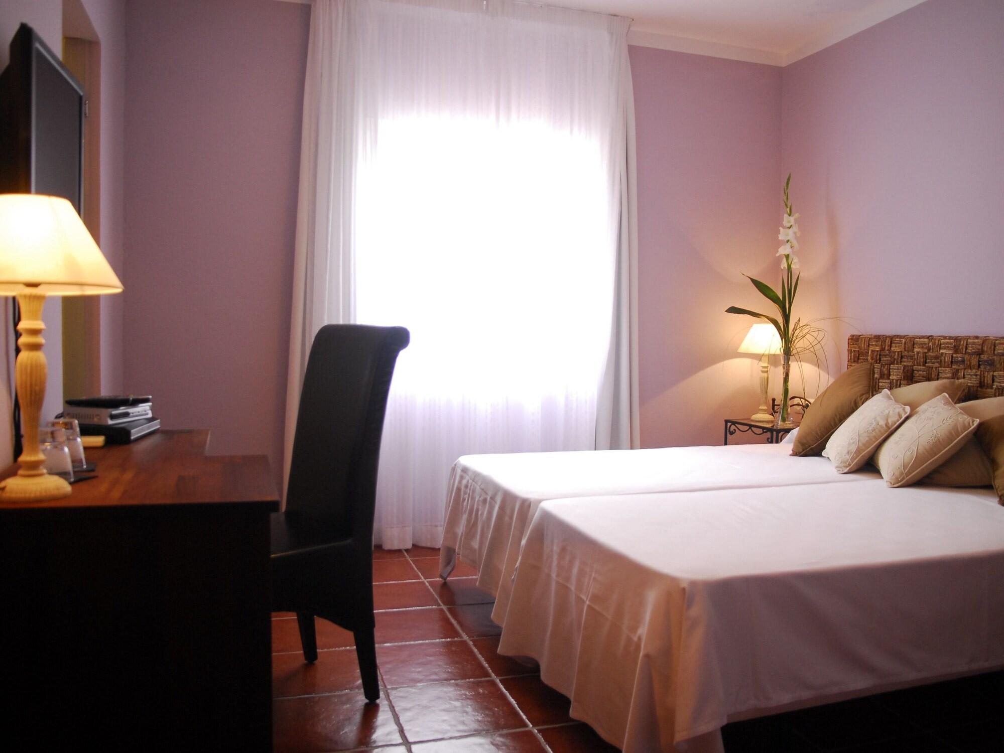 Boutique Hostal La Curandera de Salinas 2