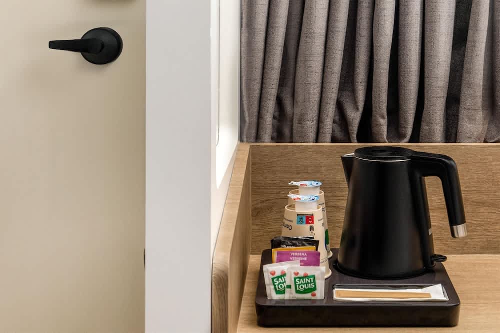 Kyriad Le Blanc-Mesnil 1