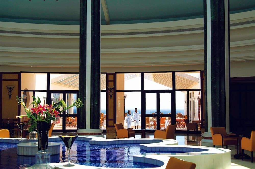 Reef Oasis Blue Bay Resort & Spa 3