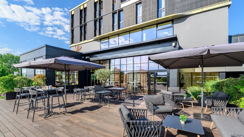 Kyriad Prestige Compiègne Hotel & Spa 1