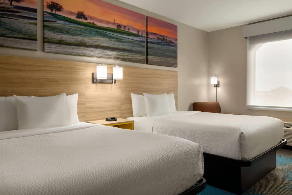Days Inn & Suites by Wyndham Prattville-Montgomery 1