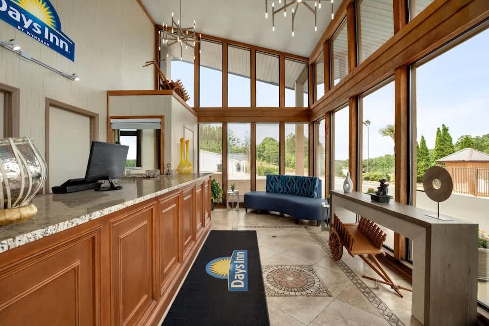 Days Inn by Wyndham Cartersville 3