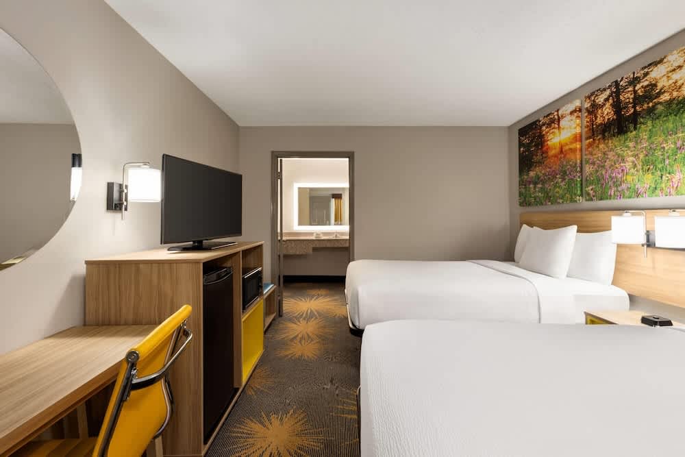 Days Inn by Wyndham Cartersville 5