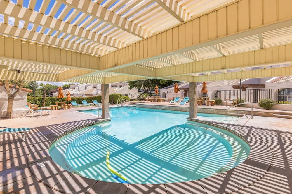 Villas at Southgate 1