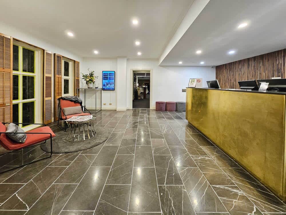 Best Western Plus Buckingham International 2