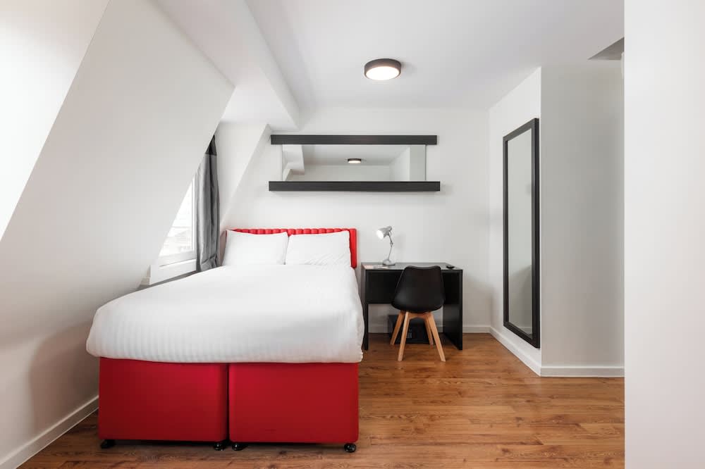 Tune Hotel Liverpool 4