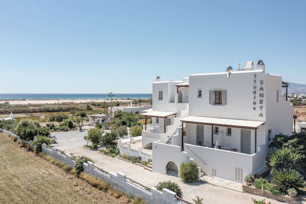 Zanneta Apartments & Suites 1