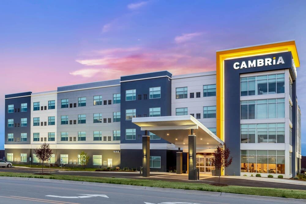 Cambria Hotel Davenport Quad Cities 1