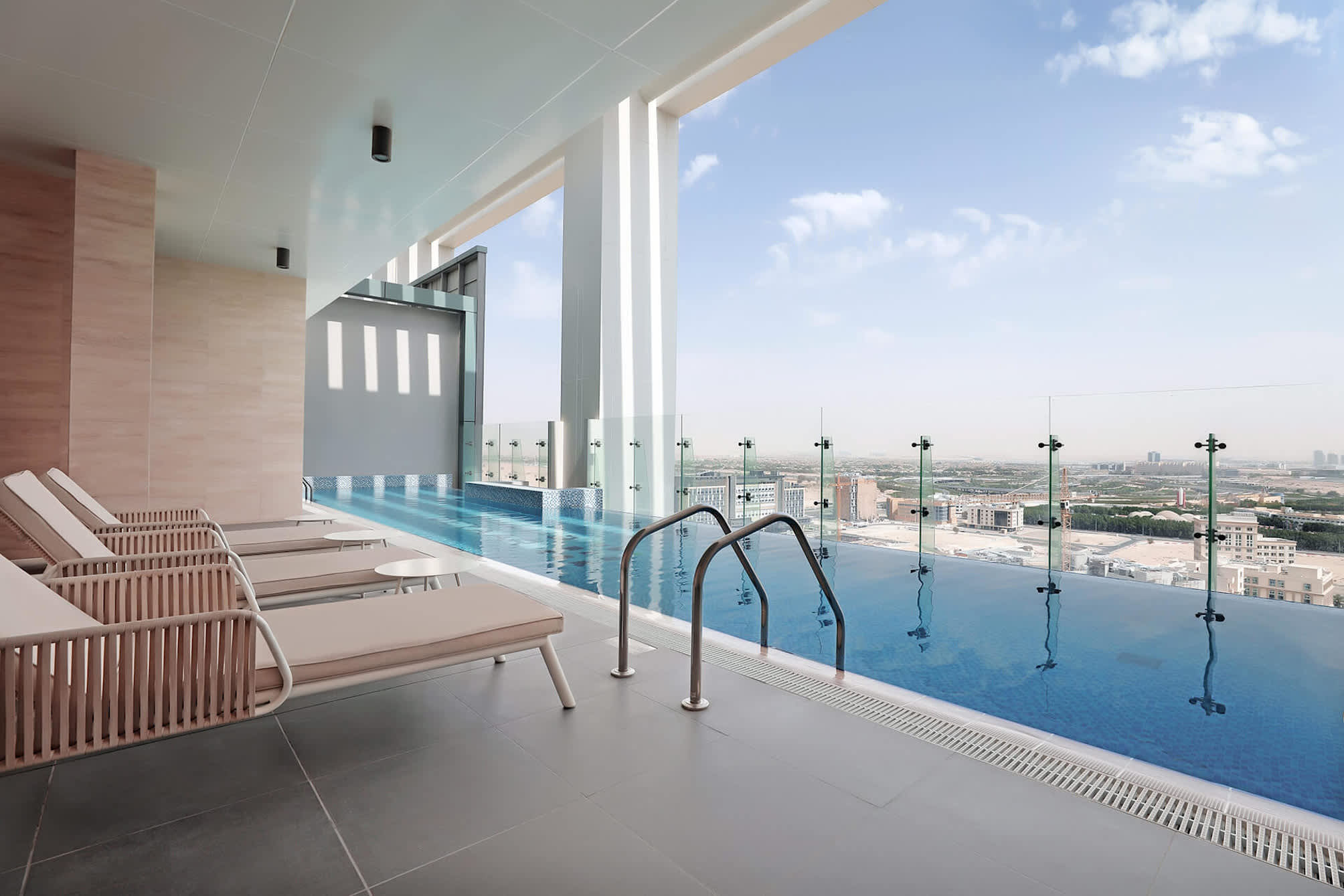 Millennium Executive Apartments Mont Rose 2