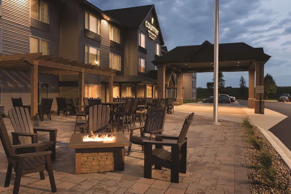 Country Inn & Suites by Radisson, Mankato Hotel and Conference Center, MN 1