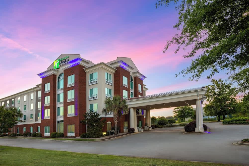 Holiday Inn Express & Suites NEWBERRY by IHG 1