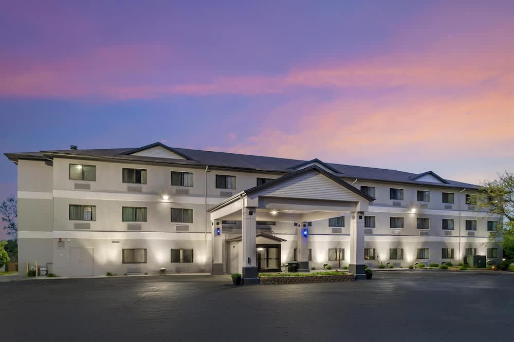 Best Western Port Huron Blue Water Bridge 1