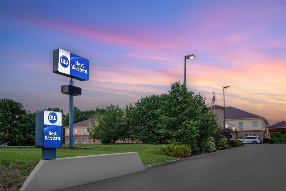 Best Western Teal Lake Inn 1