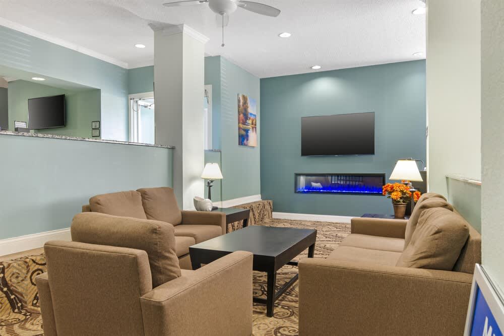 Best Western Teal Lake Inn 4