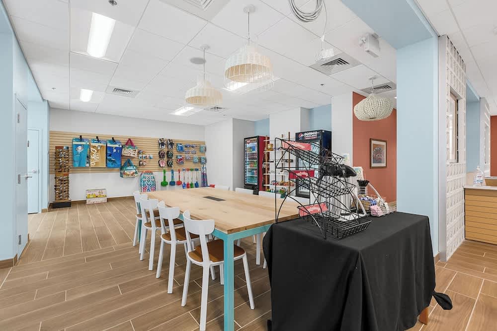 Golden Sands Carolina Beach Oceanfront, Tapestry by Hilton 3