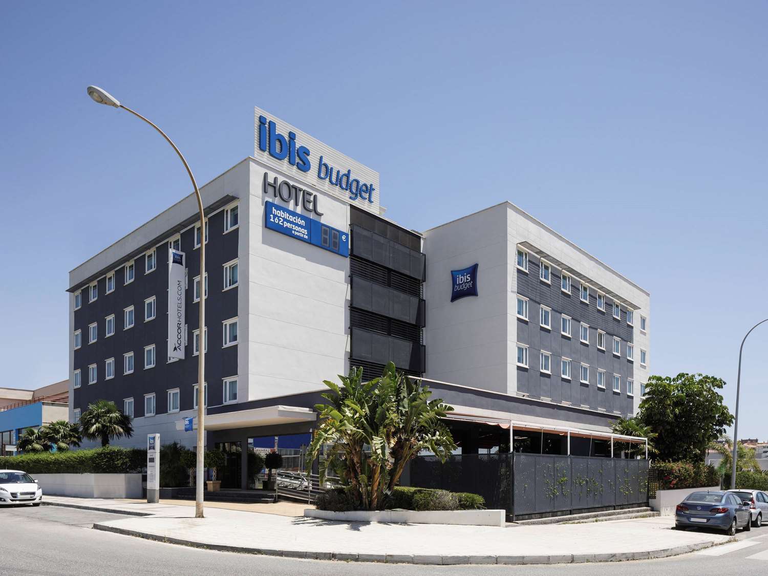 Ibis Budget Málaga Aeropuerto Avenida de Velazquez 3
