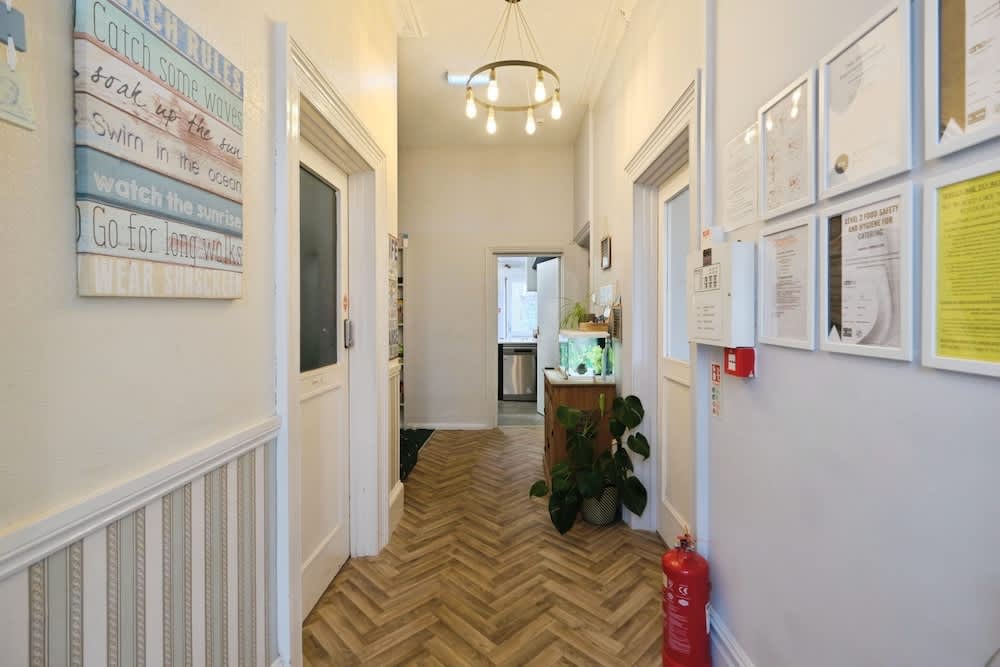 Rowcroft Lodge Guest House B&B 2