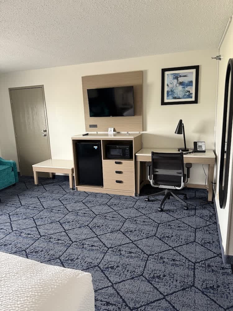 Baymont by Wyndham Columbia, MO 5