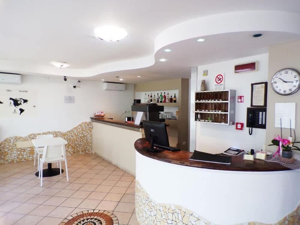 HOTEL FRIDA 2