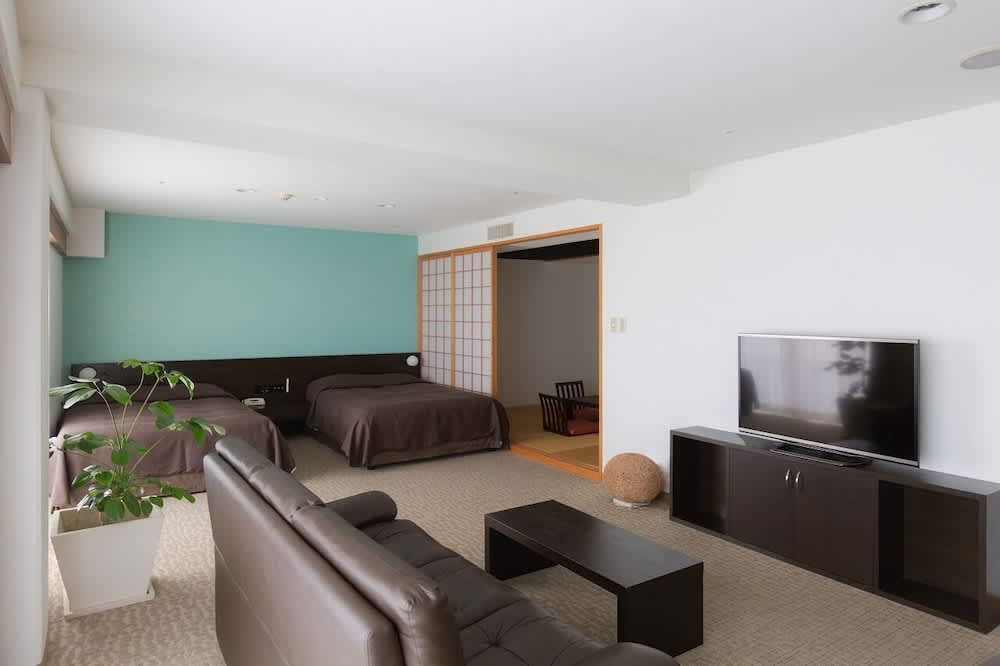 EM Wellness Kurashinohakko Lifestyle Resort 1
