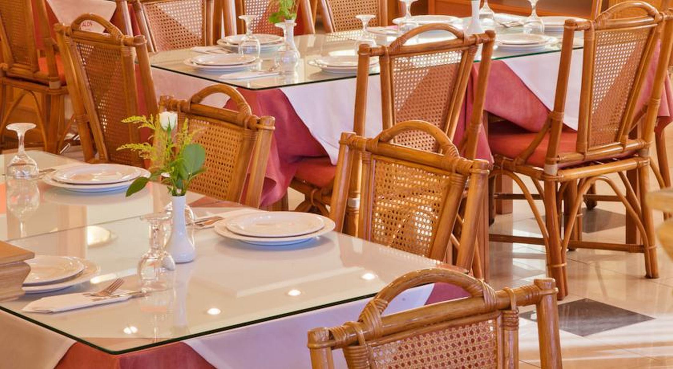 Dedalos Beach Hotel 4