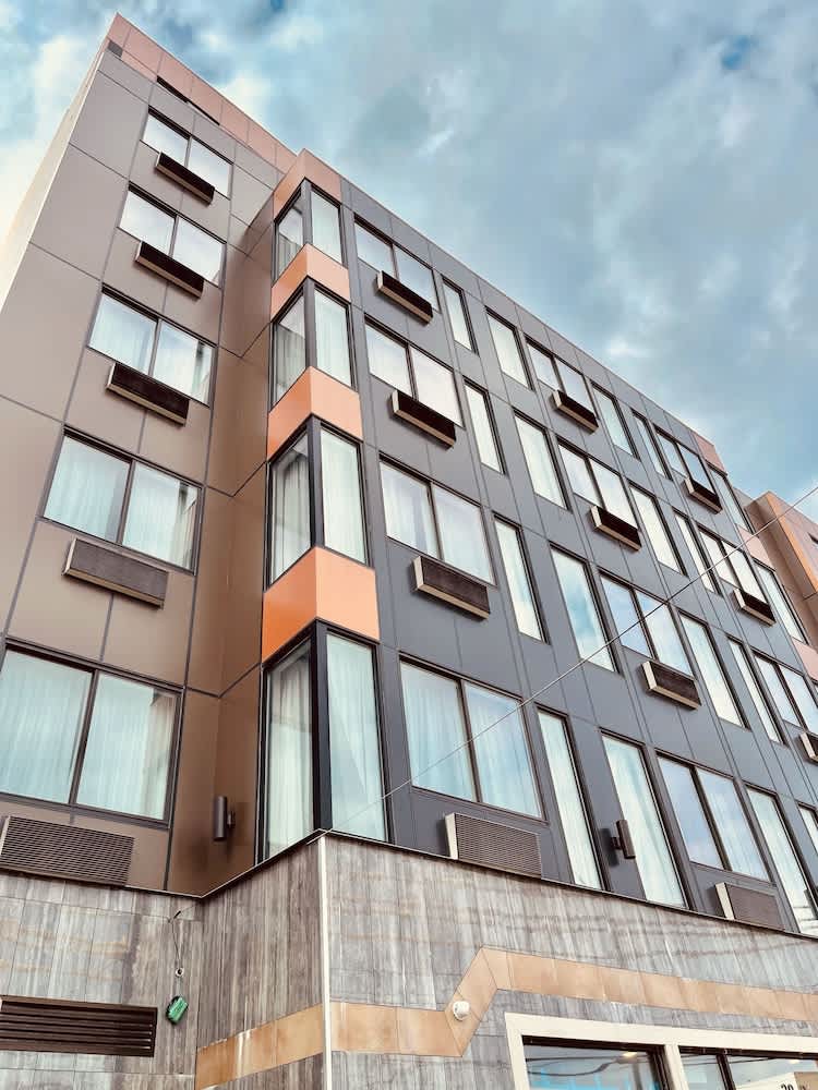 Capital Hotel Long Island City 1