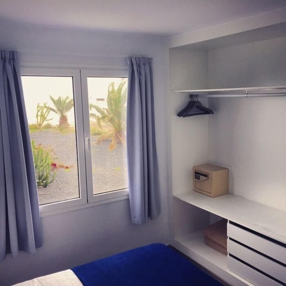 Neptuno Suites - Adults Only 1