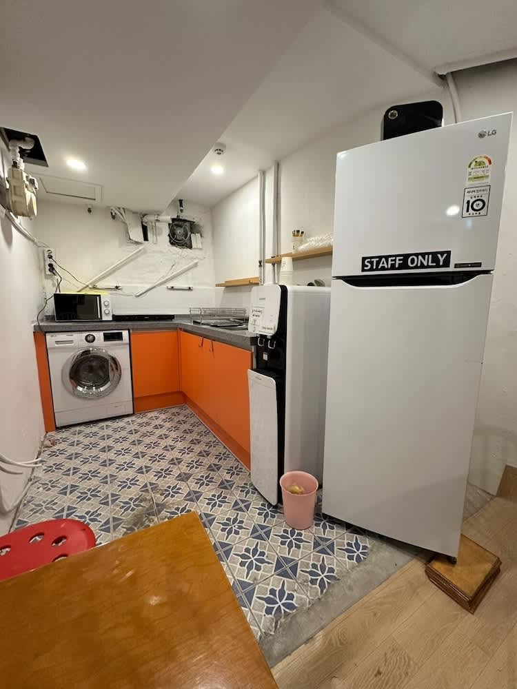 Insadong R Guesthouse 1