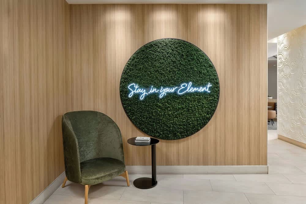 Element by Westin Vancouver Metrotown 3