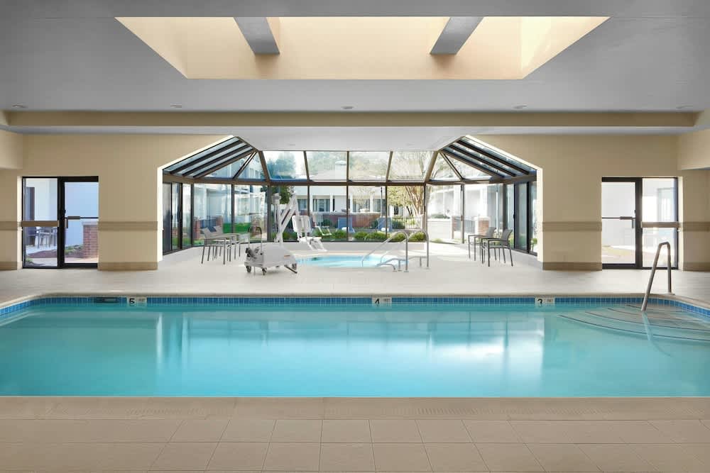 Courtyard by Marriott Annapolis 1