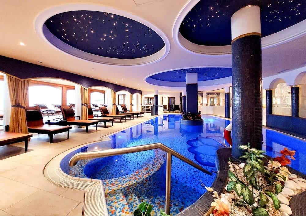 Wellnesshotel Parkschlössl zu Thyrnau Ihr adults only SPA Resort 1
