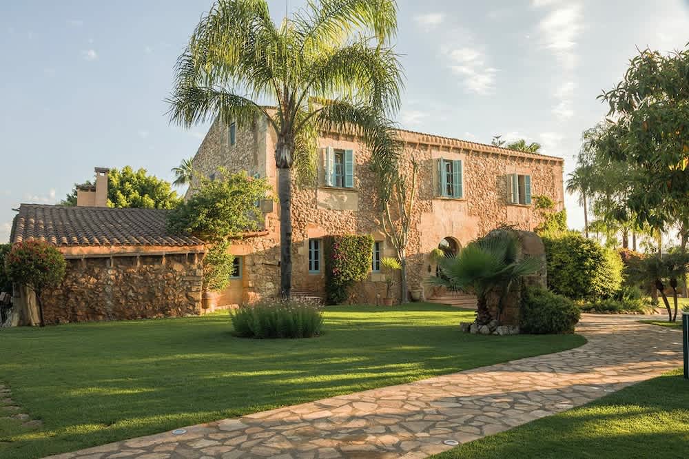 Reserva Rotana Golf Resort 1