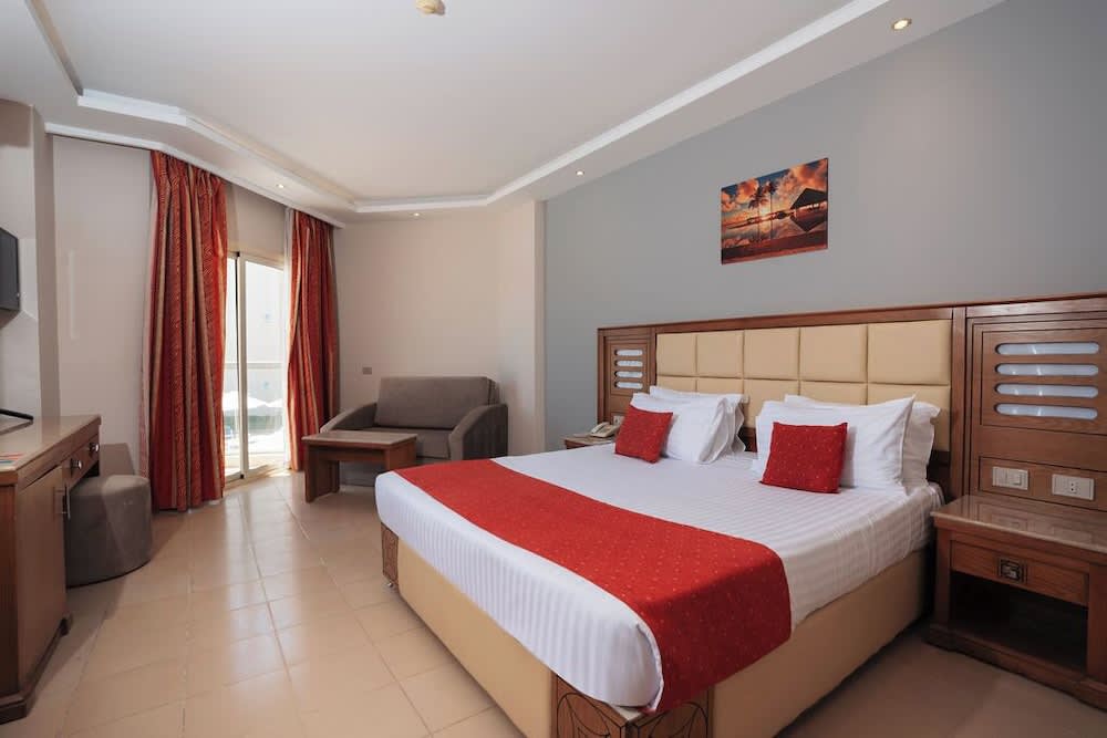 Riviera Aqua Park Resort 1