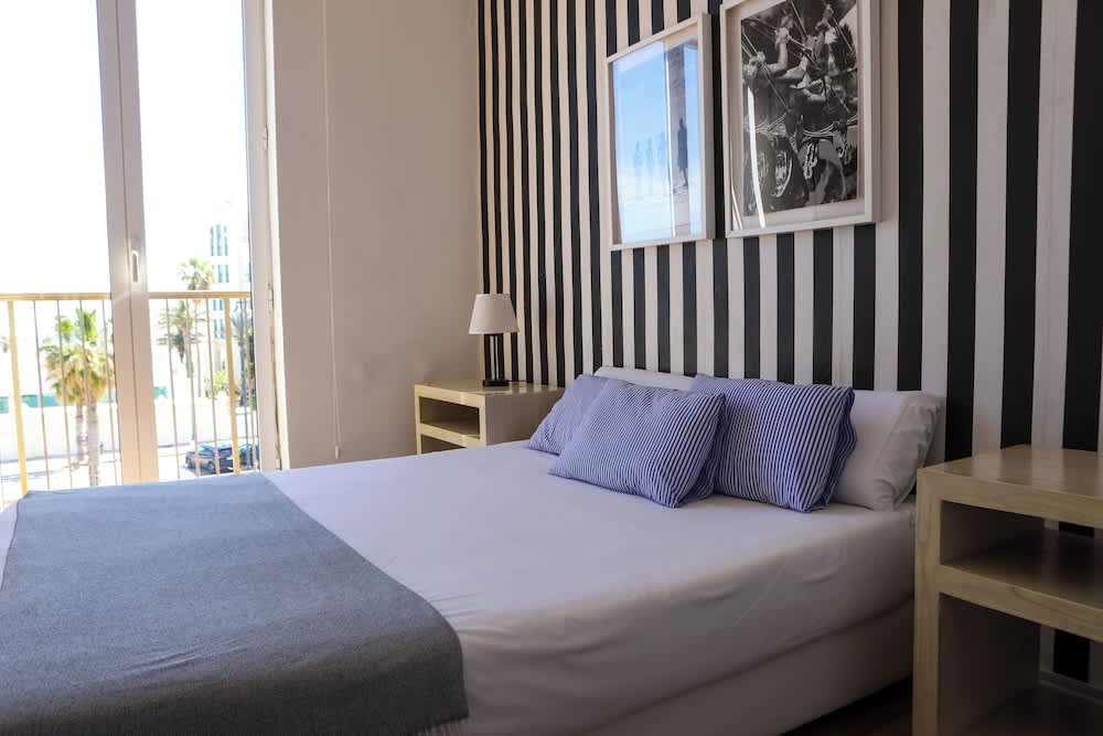 Valencia Luxury - Malvarrosa Beach 2