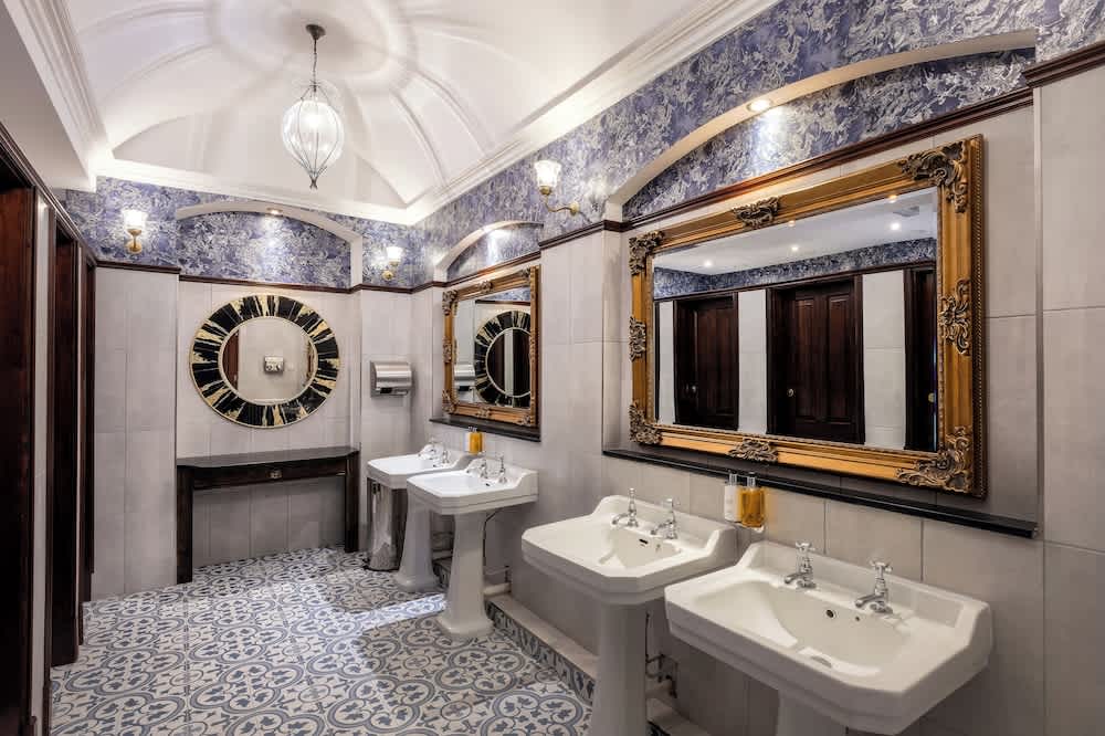 The Newgrange Hotel 2