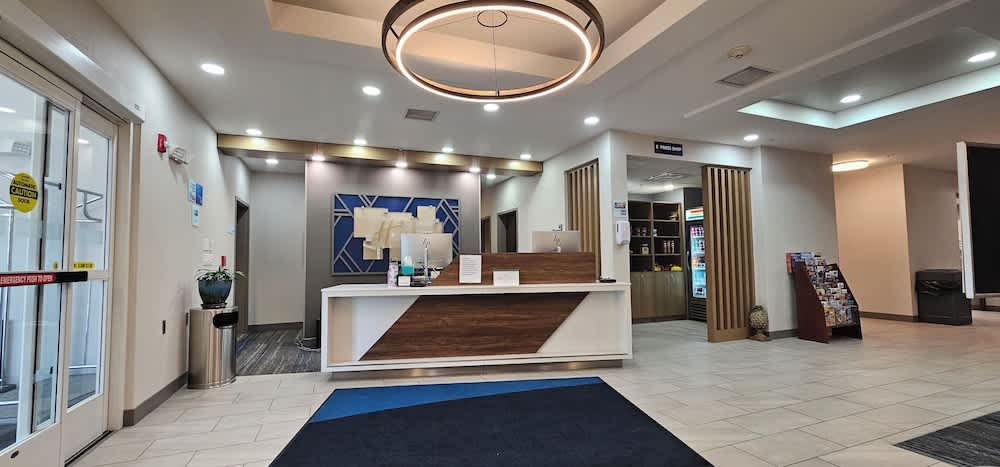 Holiday Inn Express Hotel & Suites Twin Falls by IHG 2