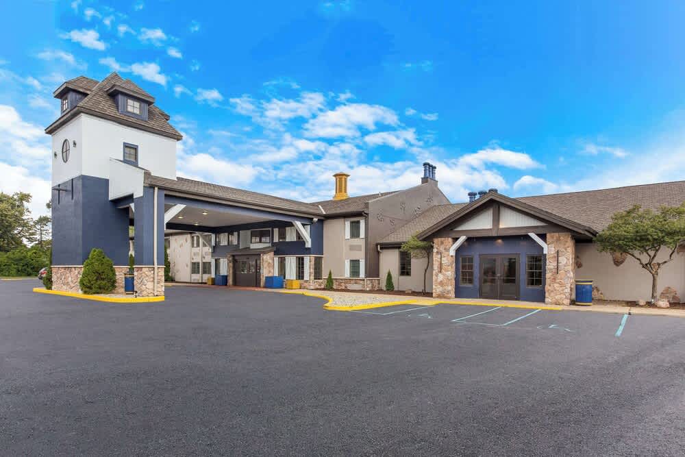 Wingate by Wyndham South Bend/Notre Dame 1