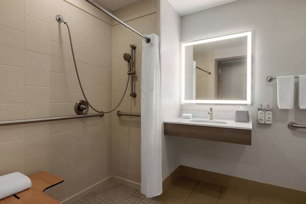 FORT LAUDERDALE AIRPORT SOUTH 5