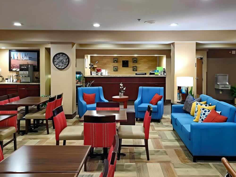 Comfort Inn, Erie - Near Presque Isle 2