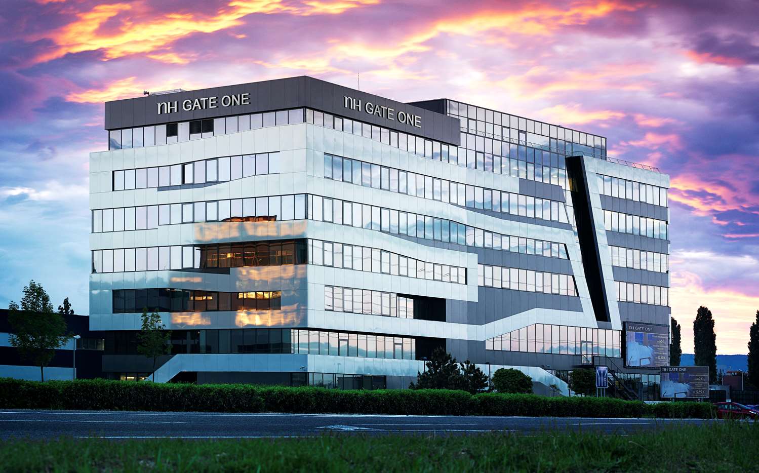 NH Bratislava Gate One 1