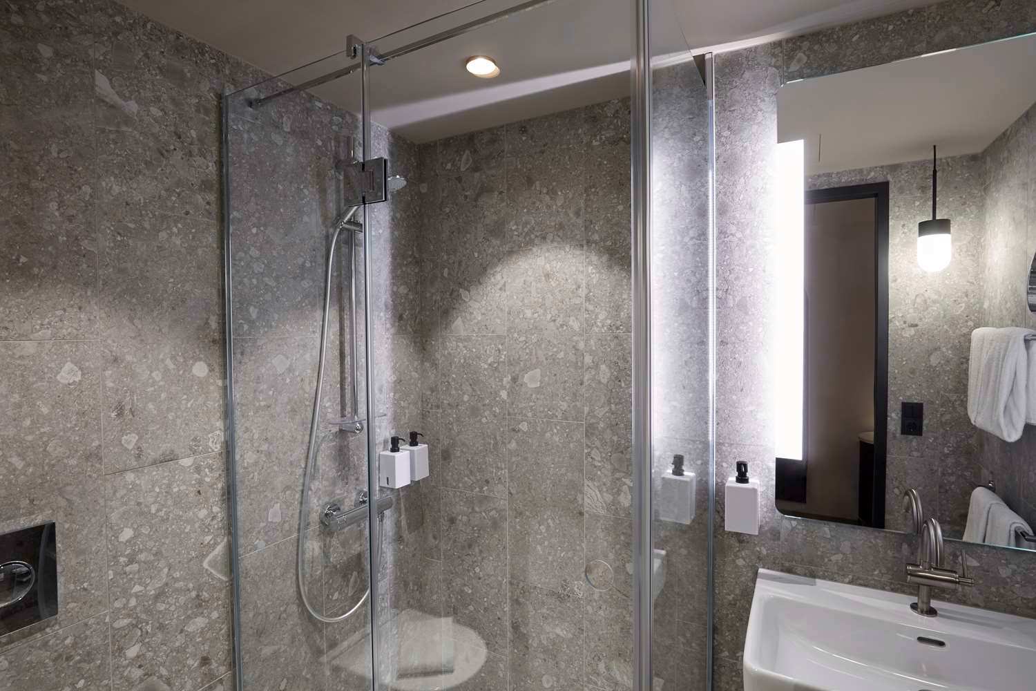 Scandic Frankfurt Hafenpark 2