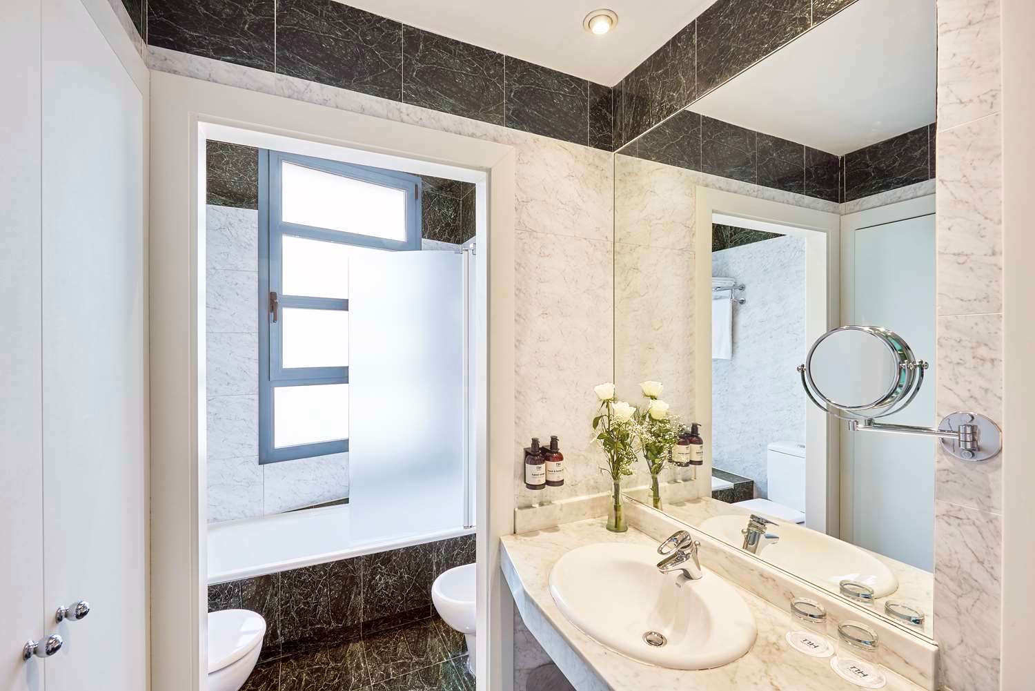 NH Valencia Las Artes 5