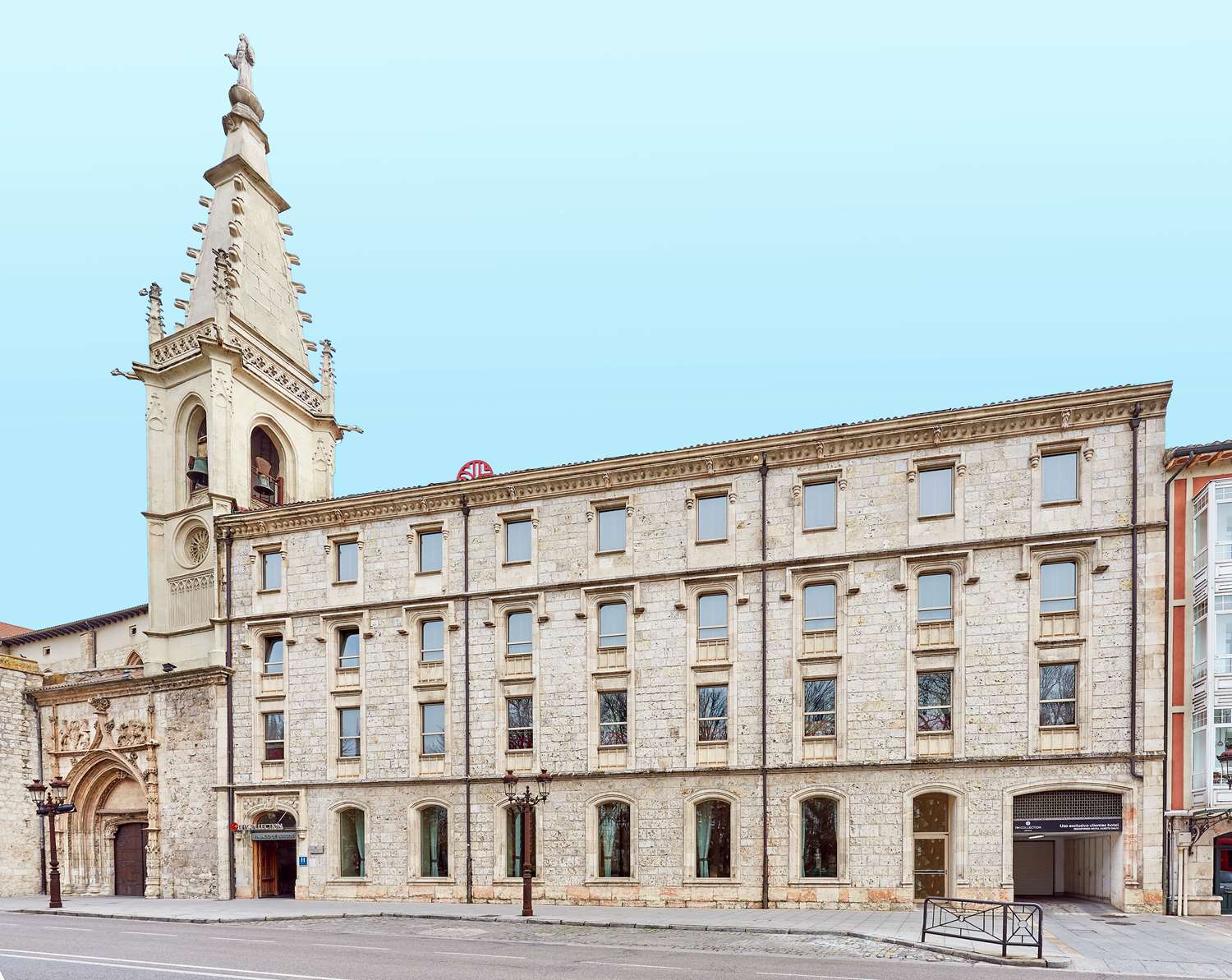 NH Collection Palacio de Burgos 2