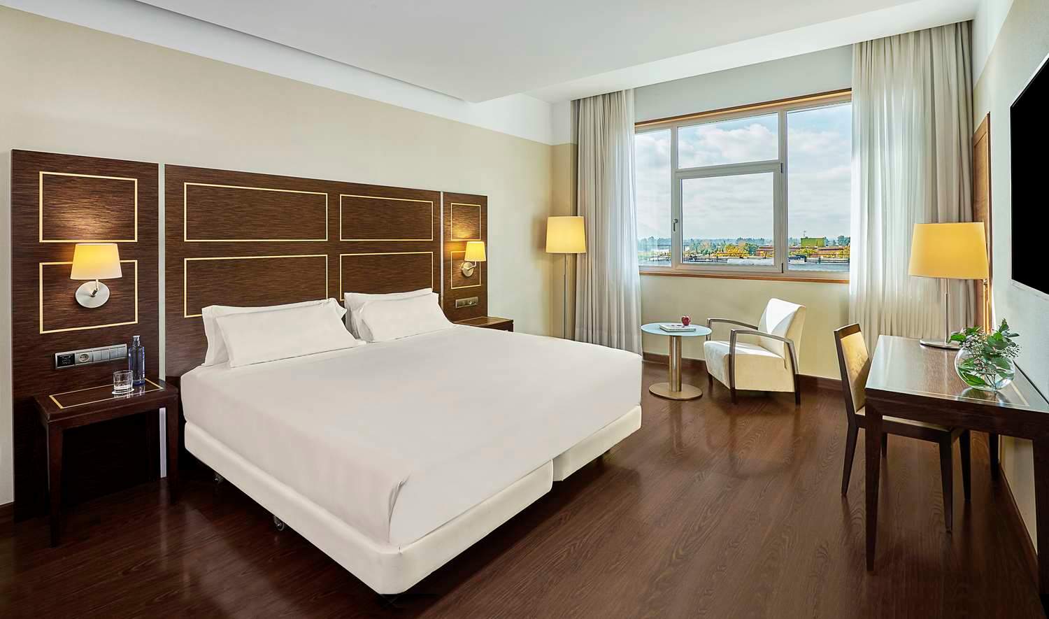 NH Gran Hotel Casino de Extremadura 2