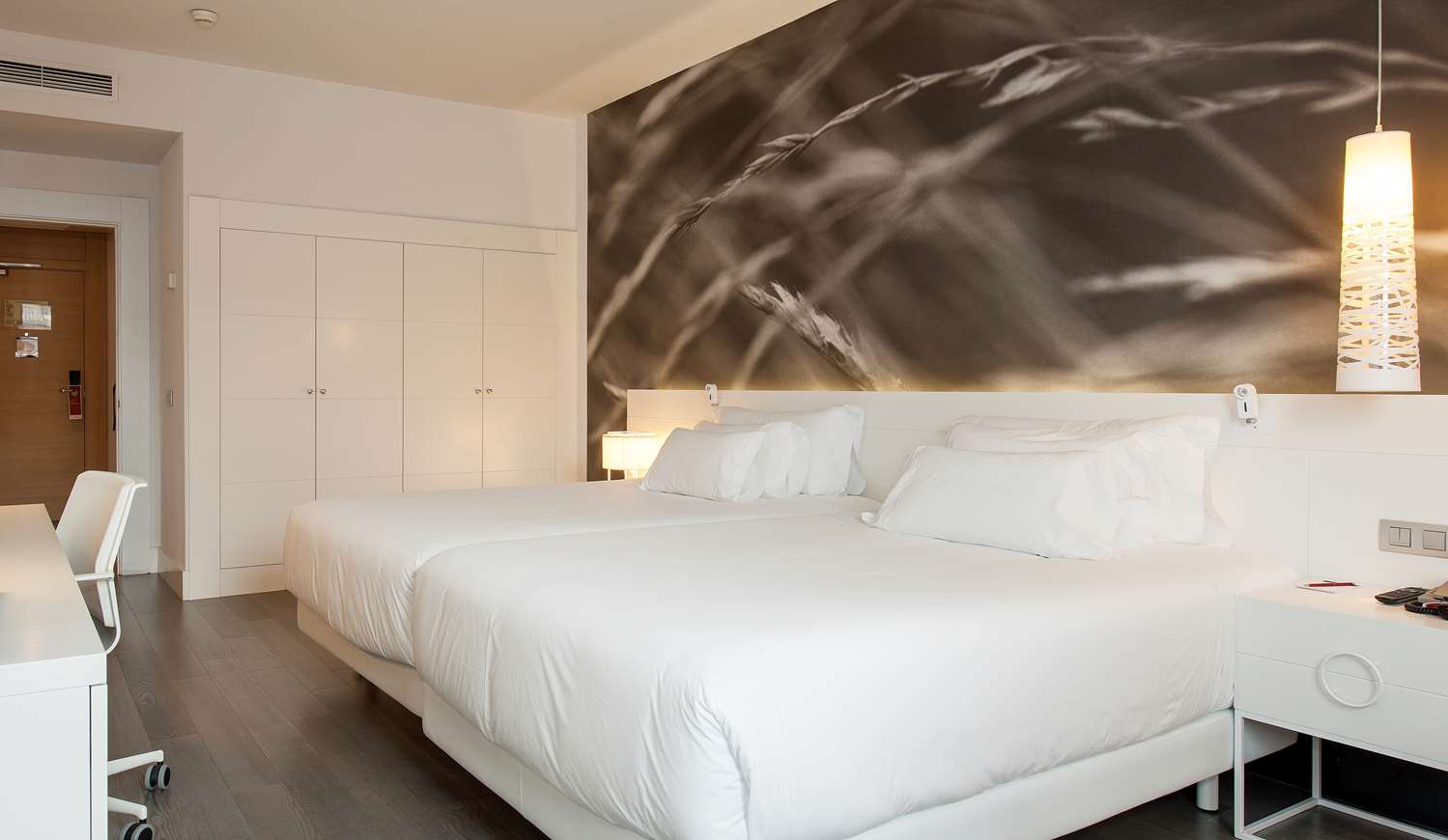 NH Collection Villa de Bilbao 4