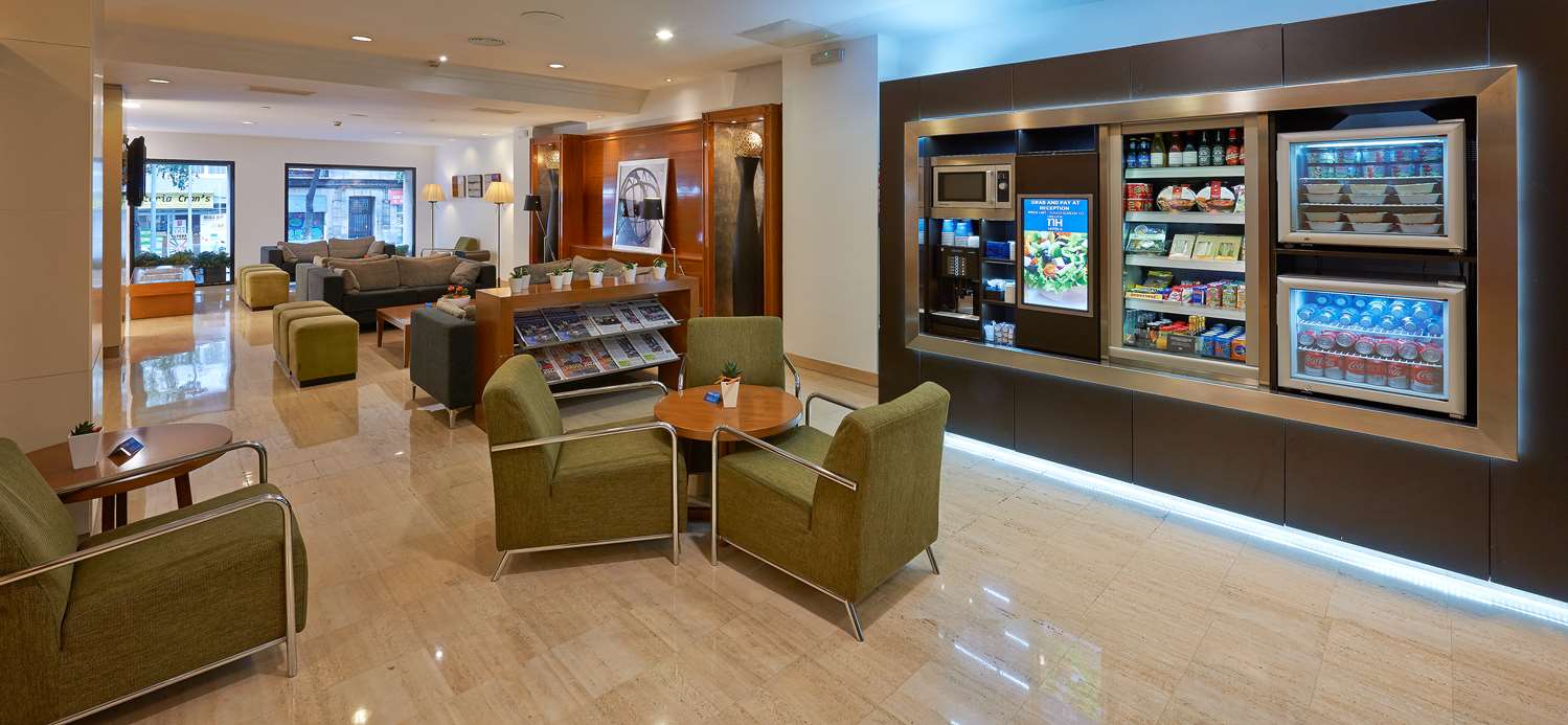 NH Barcelona Eixample 4