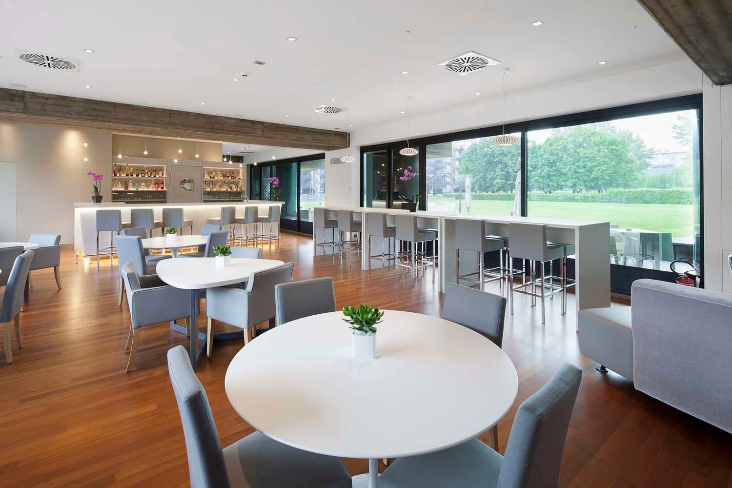 NH Milano Congress Centre 5