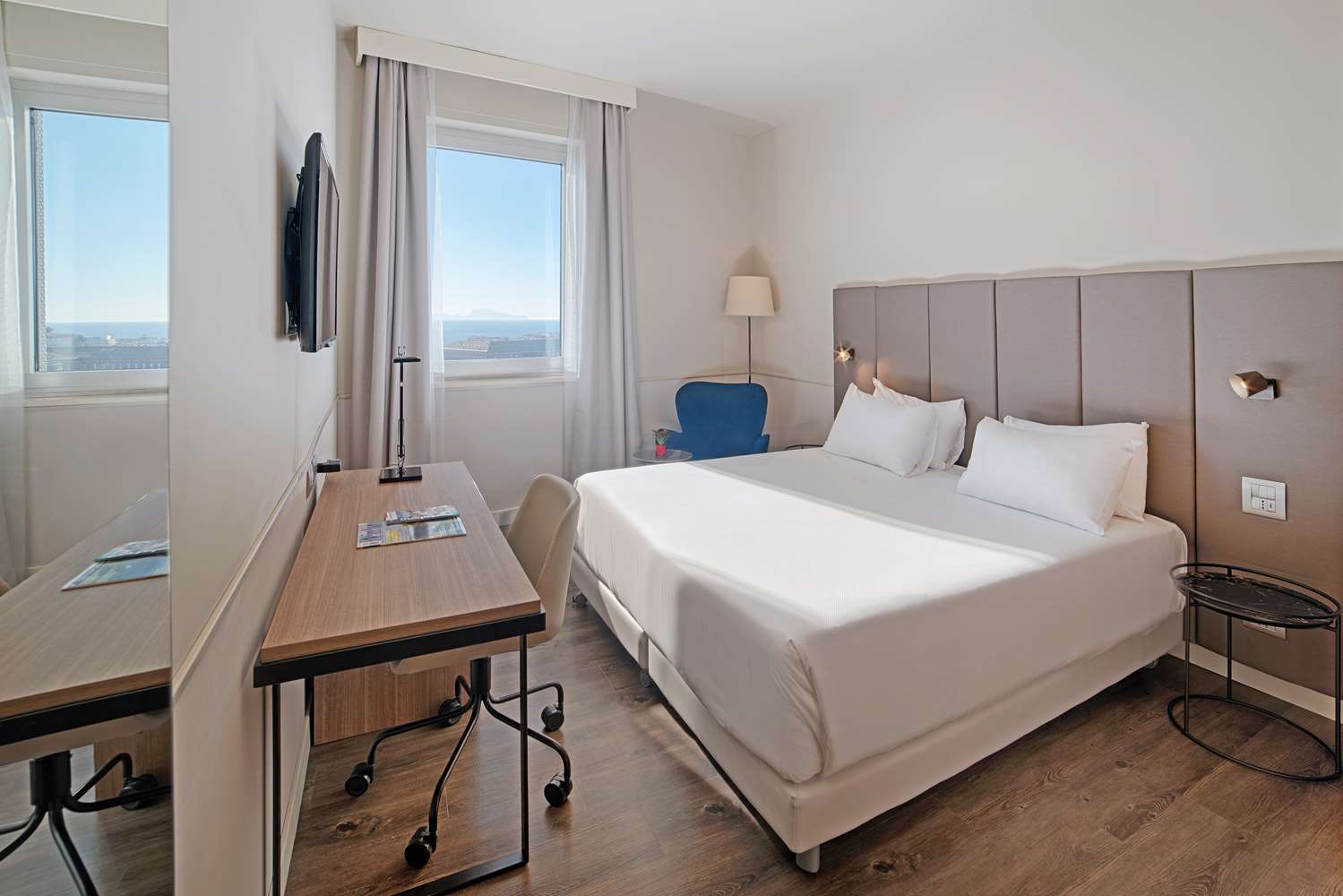 NH Napoli Panorama 5