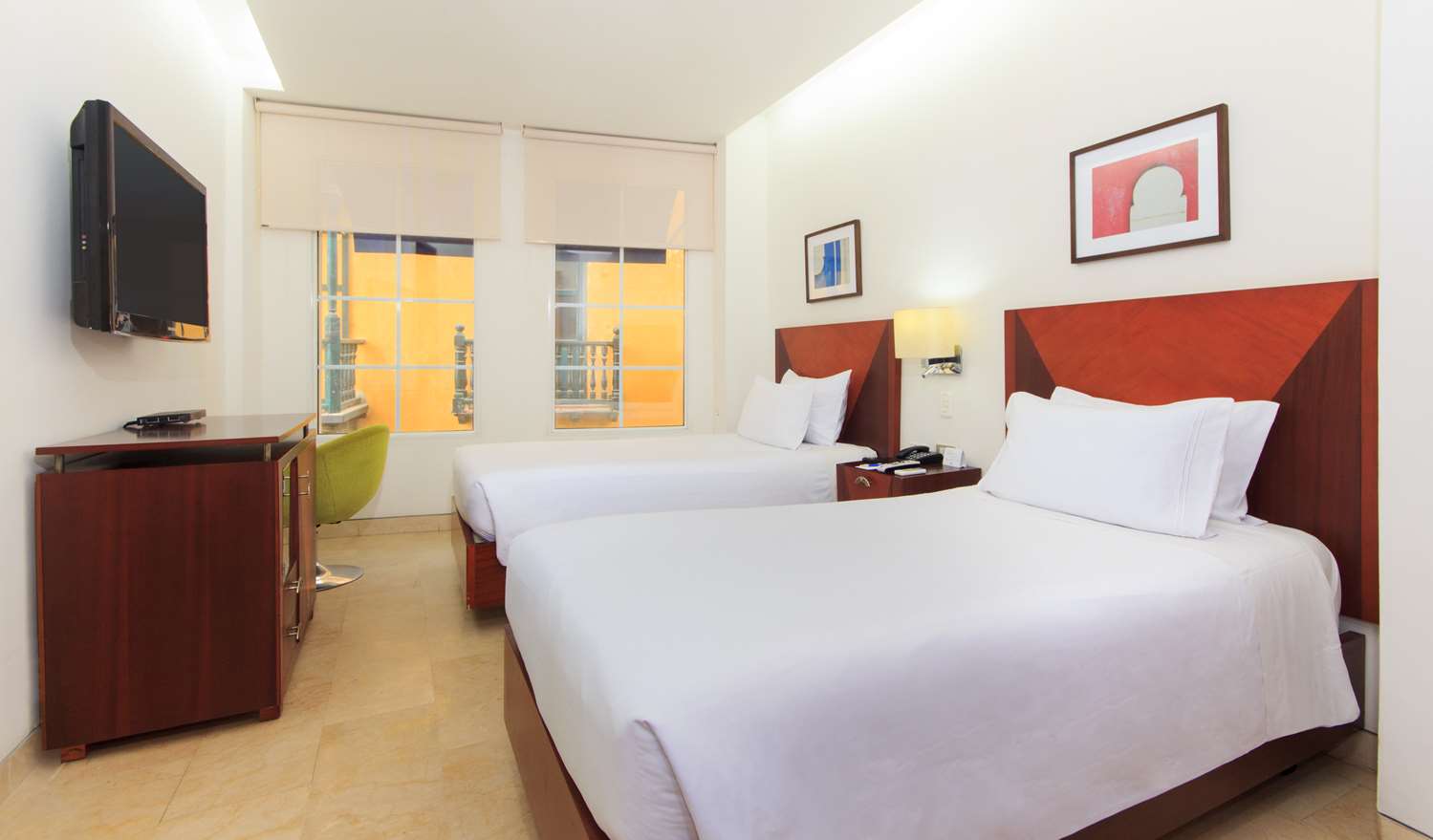 NH Royal Urban Cartagena 4